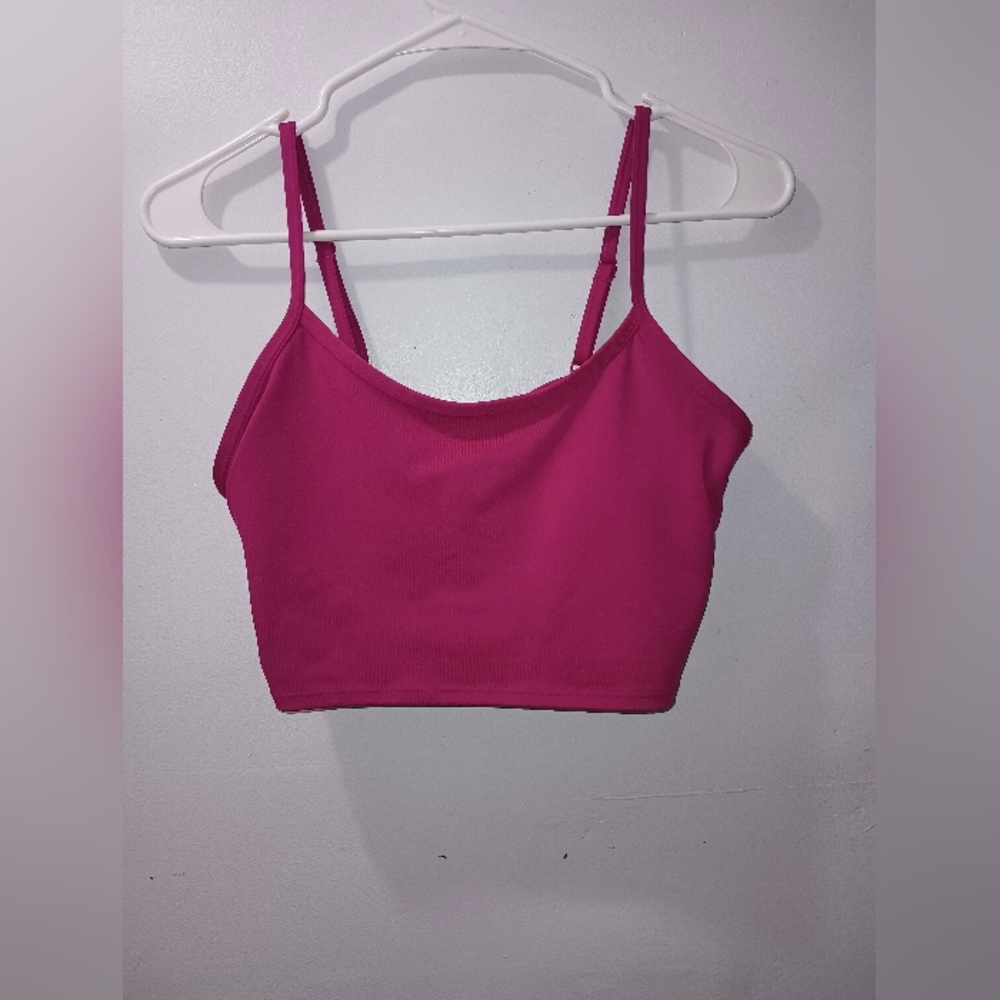 Pink sports bra size small